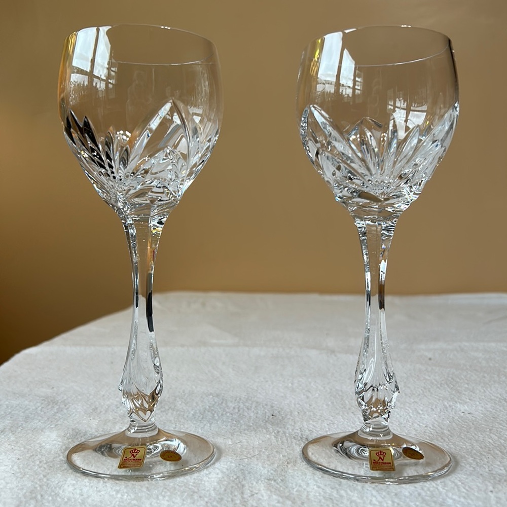 2 Nachtmann Tiffany Crystal Wine Goblets with Stickers